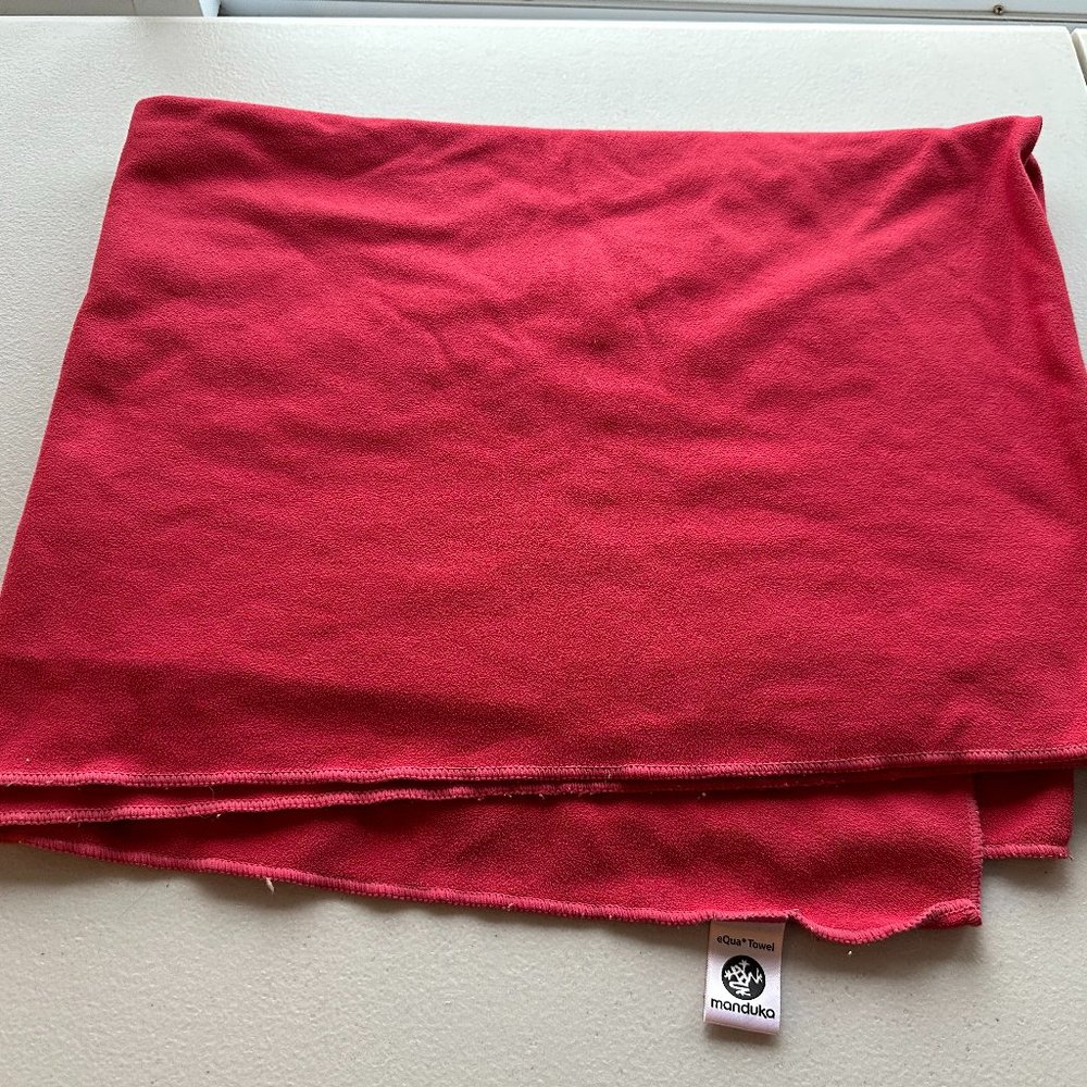Manduka hot yoga towel mat
